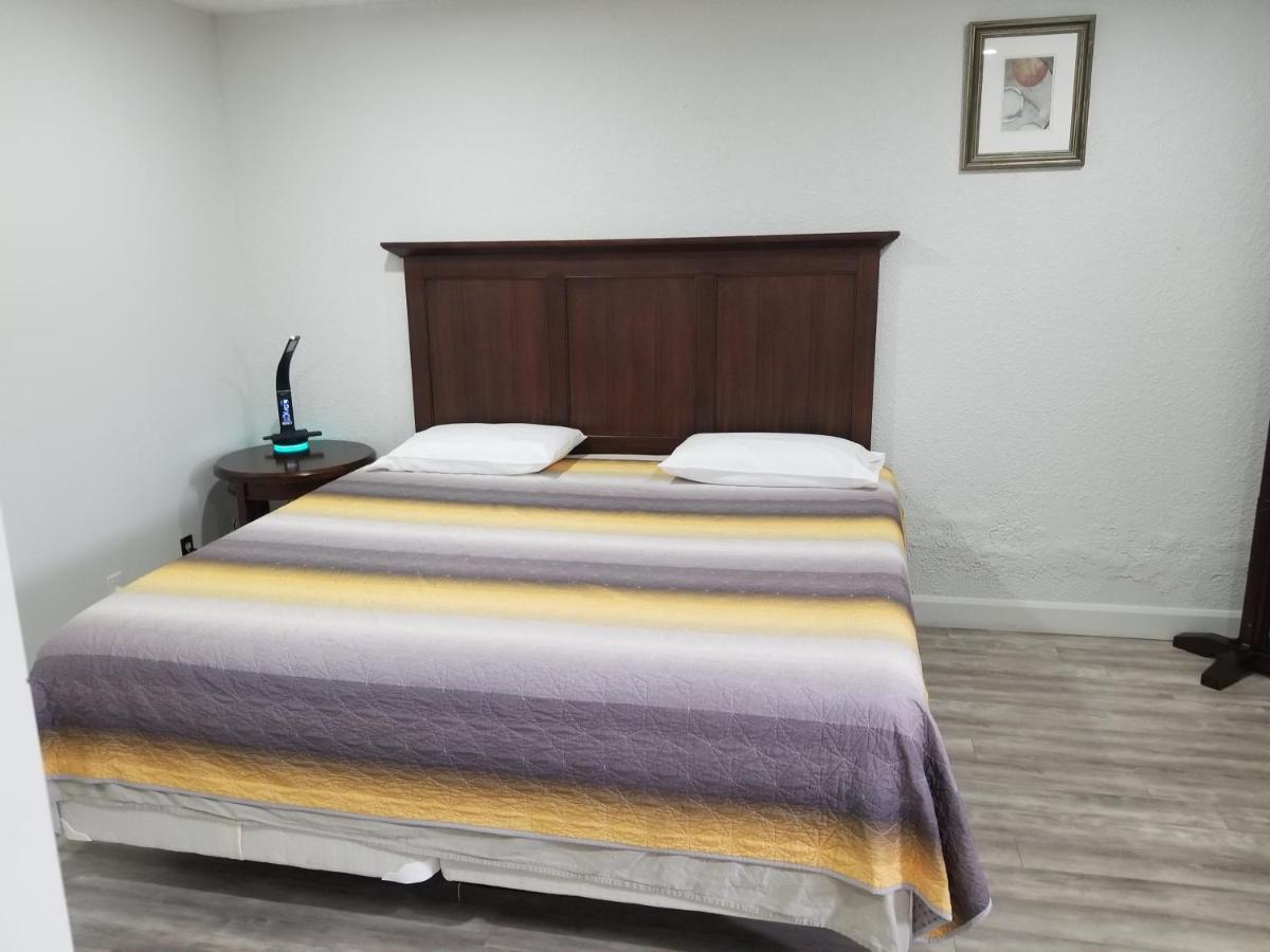 Bloorcourt Inn Торонто Екстер'єр фото
